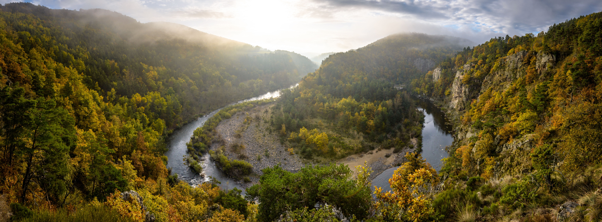 bannière Sources et gorges de la Loire GR 3