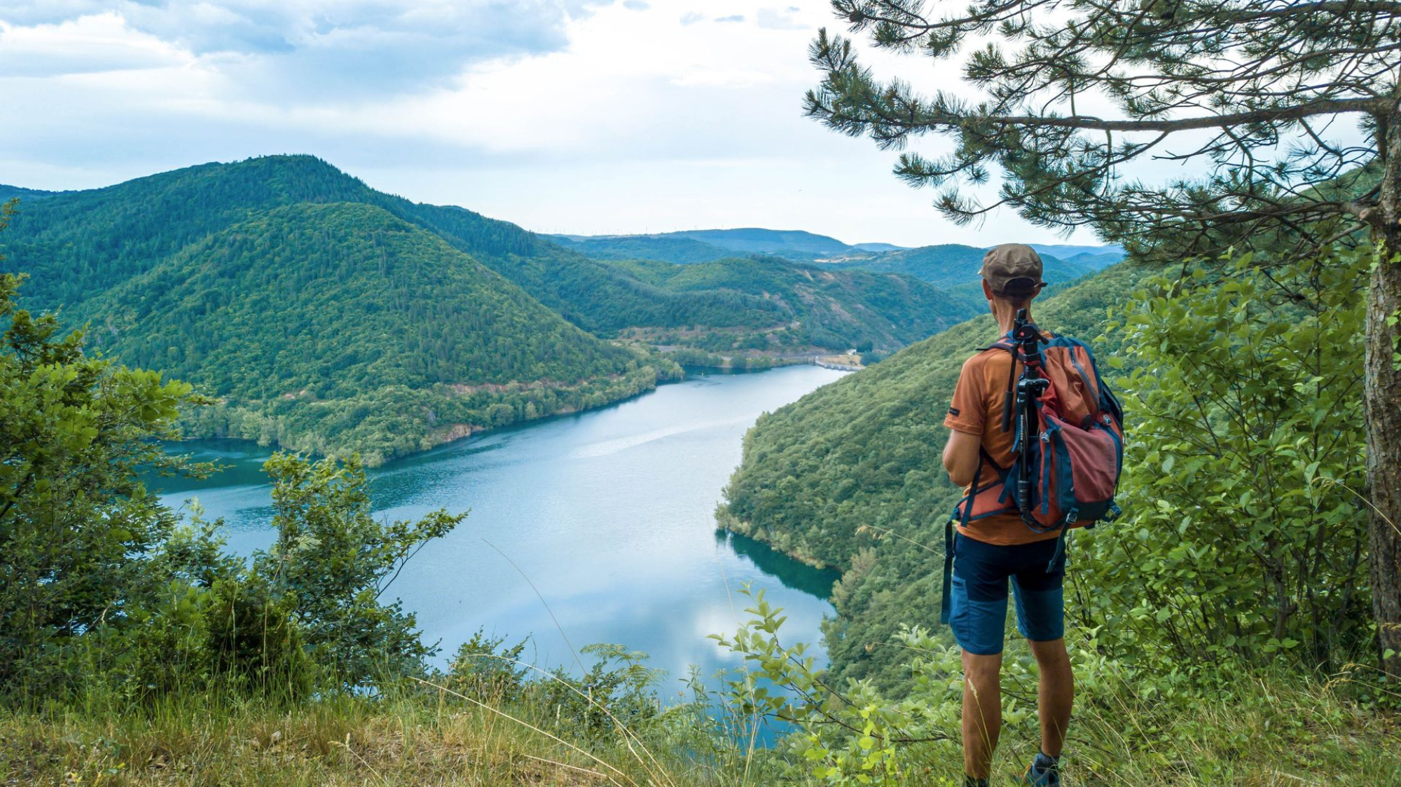 bannière GR® de Pays entre deux lacs Avène-Salagou 