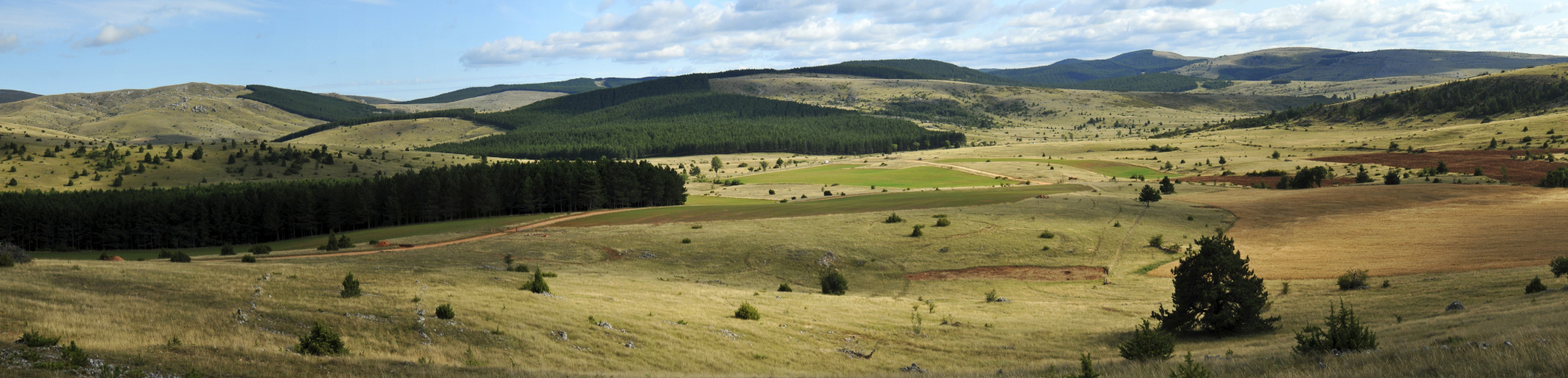 bannière Le Tour du Causse Méjean